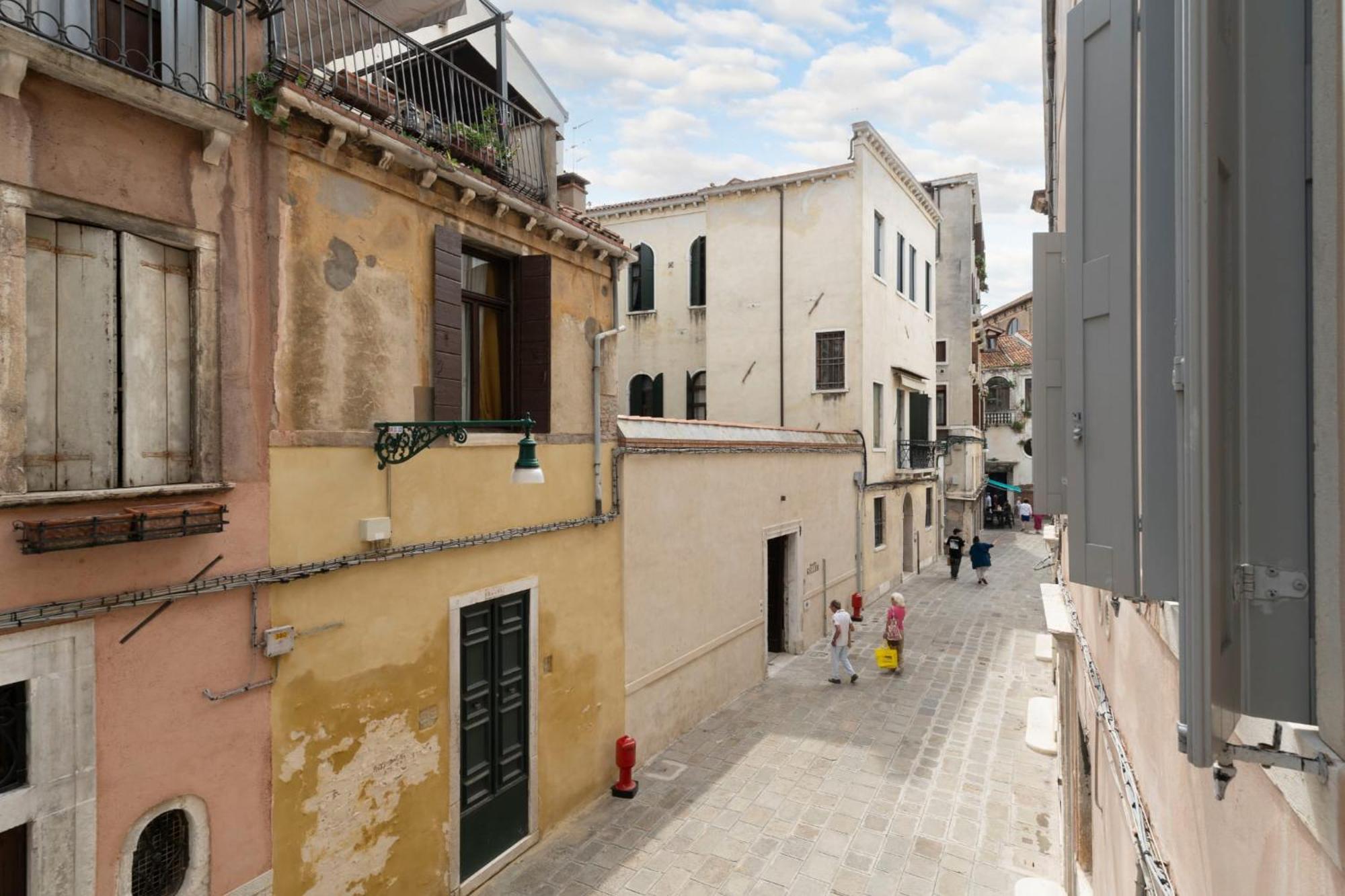 Ca' Pestrin Suite House - San Marco Square Venezia Esterno foto