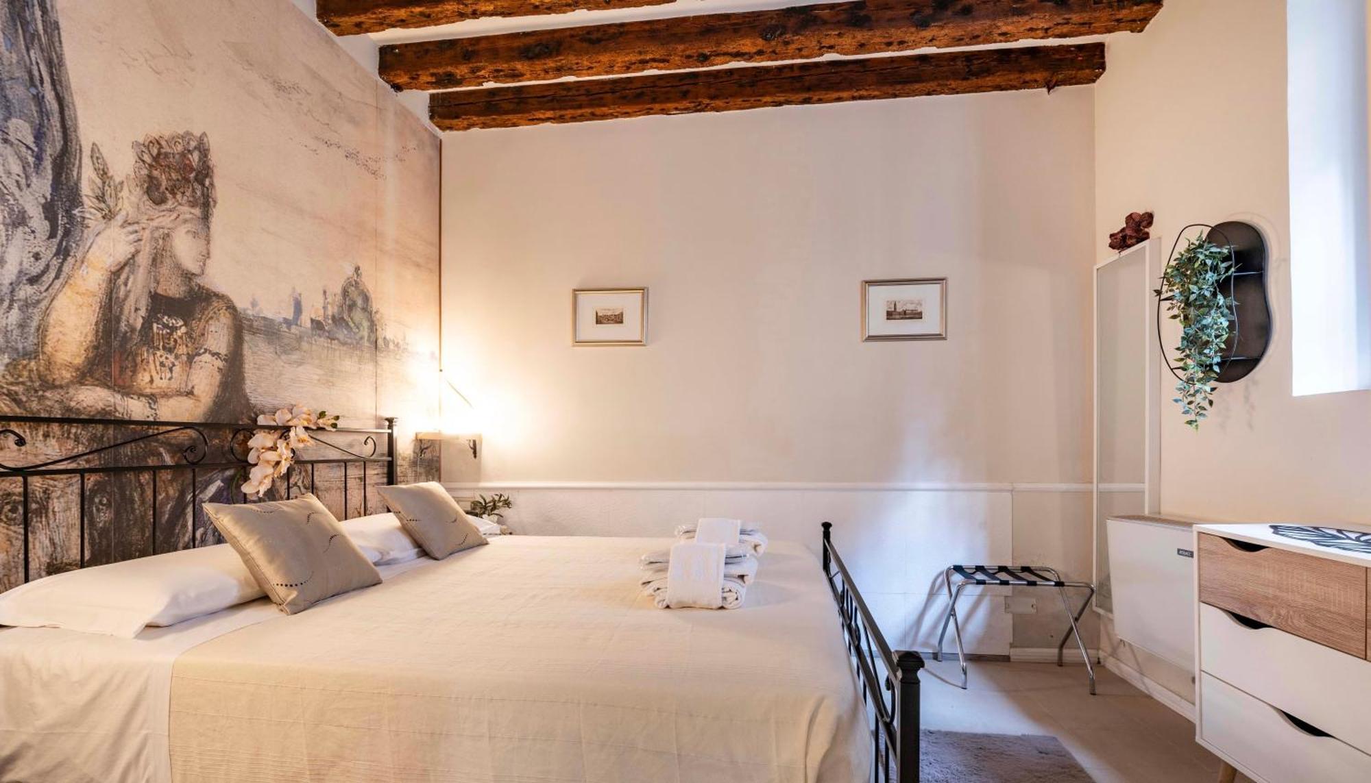 Ca' Pestrin Suite House - San Marco Square Venezia Esterno foto