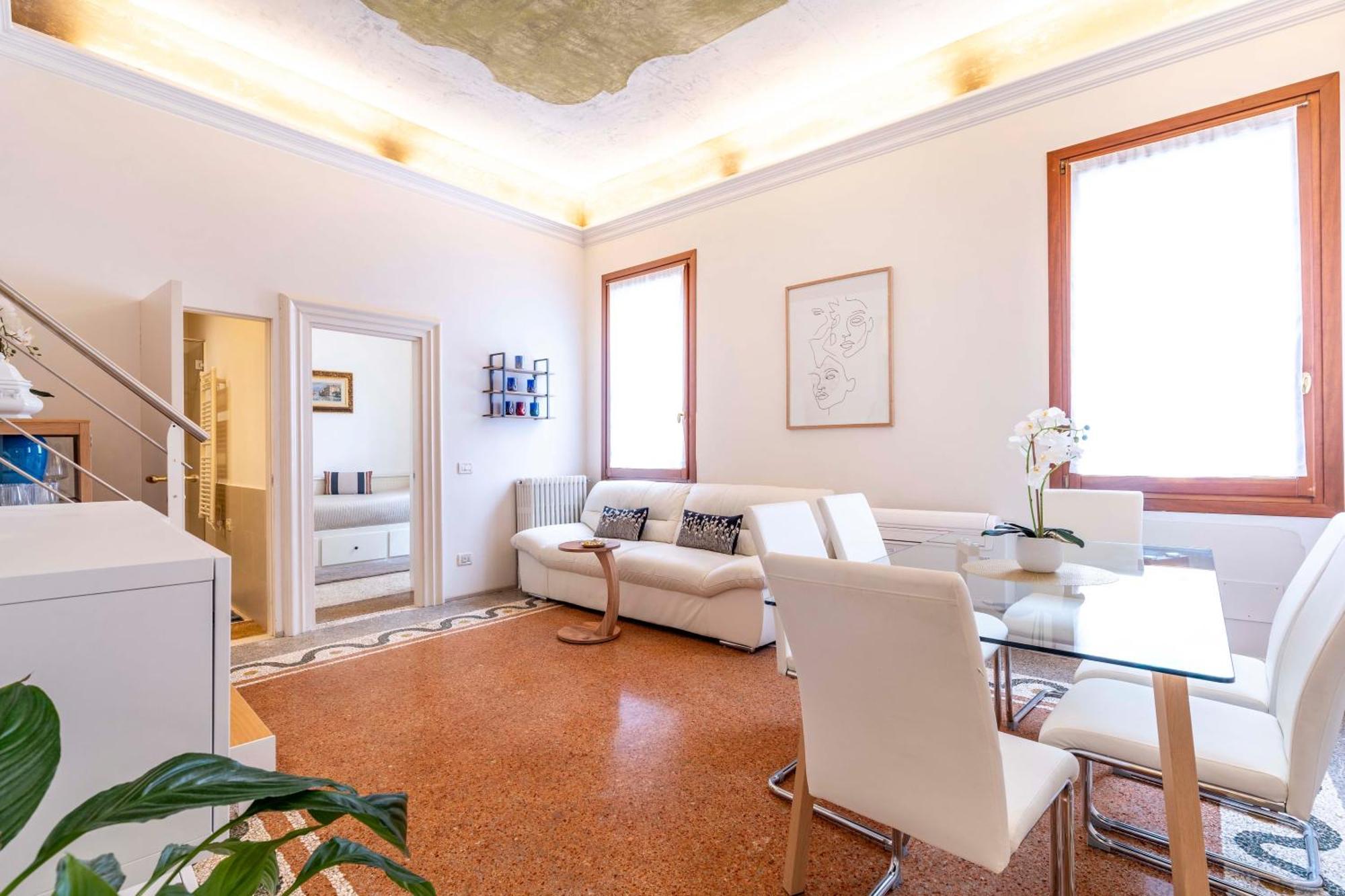 Ca' Pestrin Suite House - San Marco Square Venezia Esterno foto